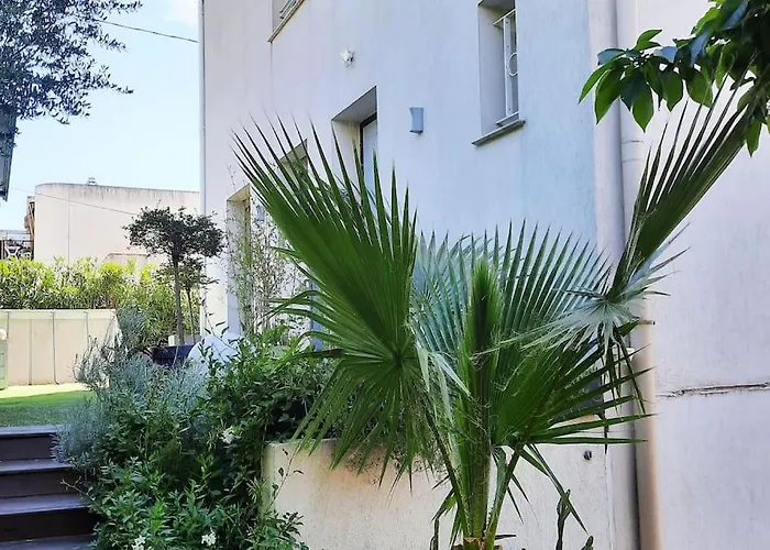 Croix Des Gardes Palais Plages Daire *