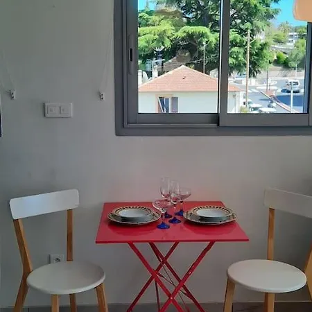 Croix Des Gardes Palais Plages *