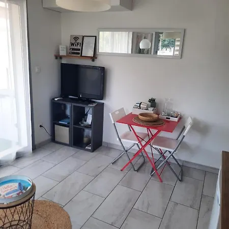 Croix Des Gardes Palais Plages * Cannes