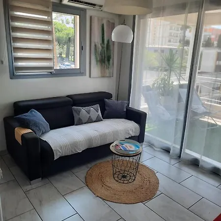 Croix Des Gardes Palais Plages